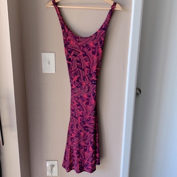 BANANA REPUBLIC Pink Palm Print Cross Back Sleeveless Dress - Picture 4 of 8